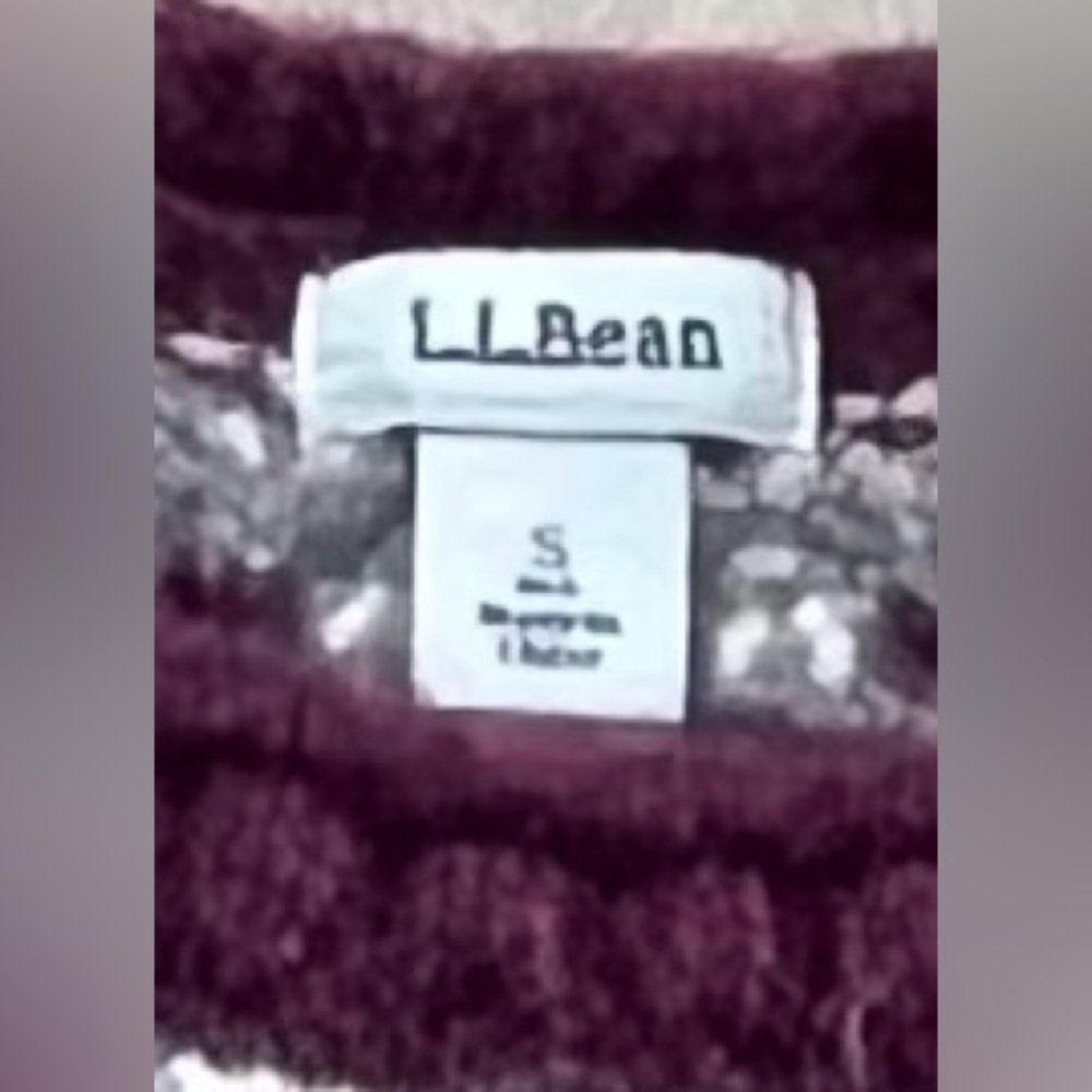 L.L. Bean Burgandy Fair Isle 100% Wool Sweater with Cream Design - Picture 5 of 5